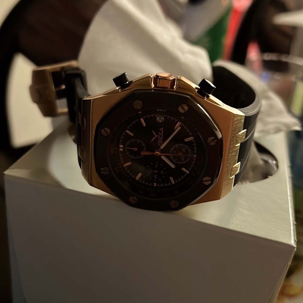 This is a 2021 onola model watch it is a beautiful watch that has only been